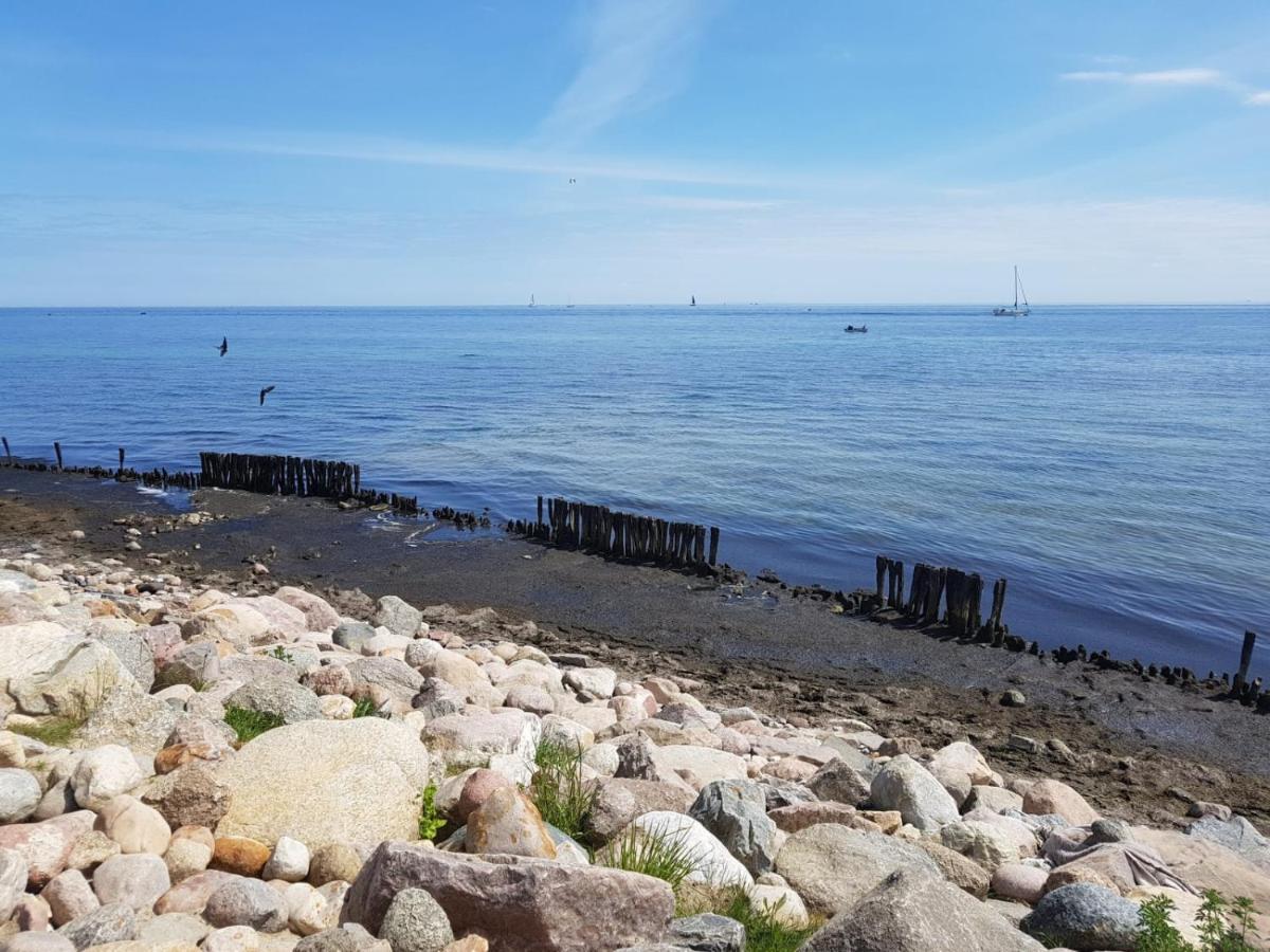 Ferienwohnung "Luv" Grube Ostsee Екстериор снимка