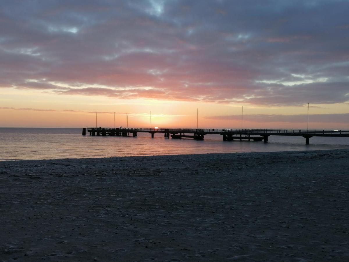 Ferienwohnung "Luv" Grube Ostsee Екстериор снимка